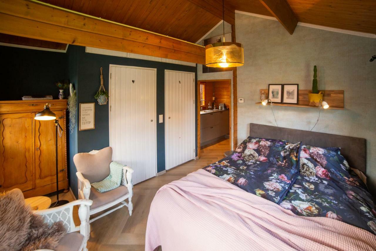 Bed and Breakfast Onder De Kersenboom Hilversum Zewnętrze zdjęcie